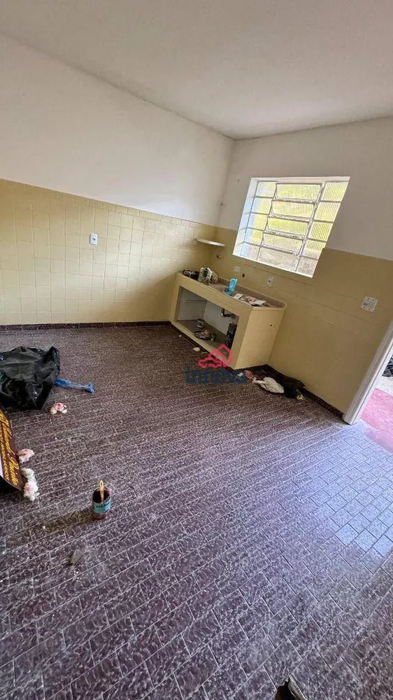 Casa à venda e aluguel com 3 quartos, 313M2 - Foto 7