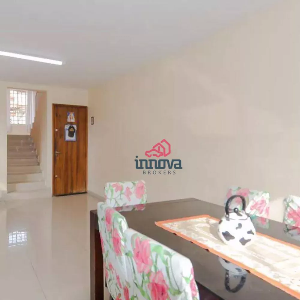 Sobrado à venda com 3 quartos, 208m² - Foto 4