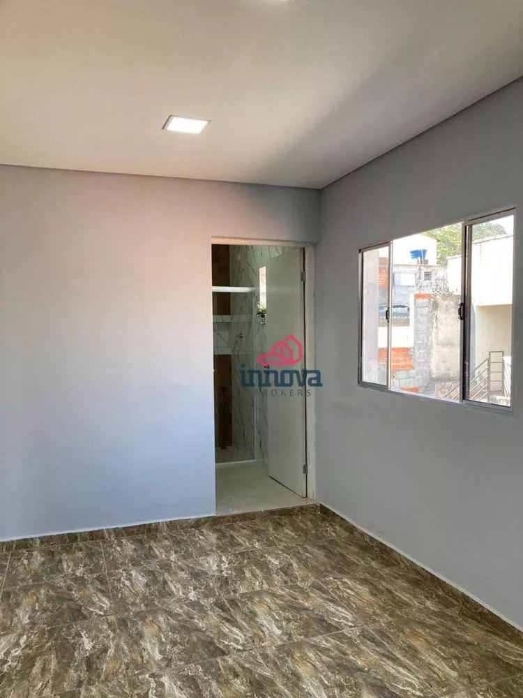 Casa para alugar com 3 quartos, 100M2 - Foto 1