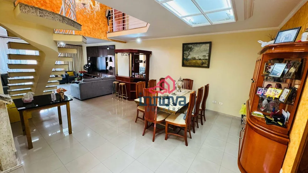 Sobrado, 3 quartos, 295 m² - Foto 6