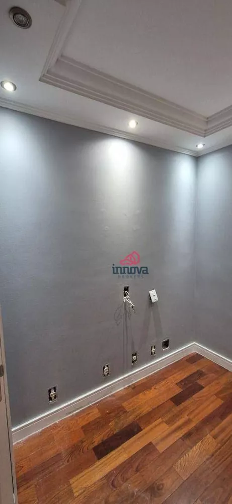 Apartamento à venda com 3 quartos, 68m² - Foto 2