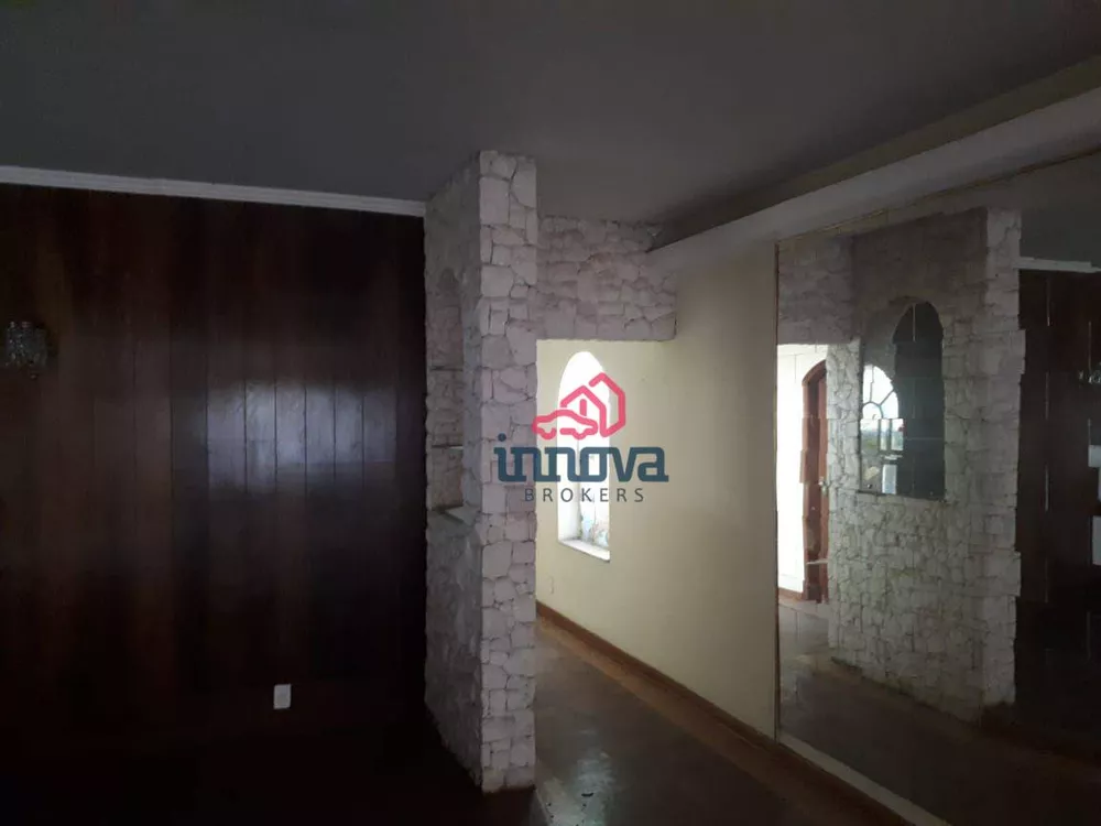Casa, 6 quartos, 600 m² - Foto 19