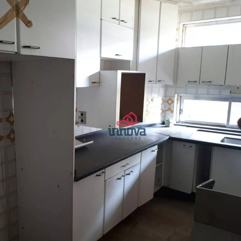 Casa, 6 quartos, 600 m² - Foto 3