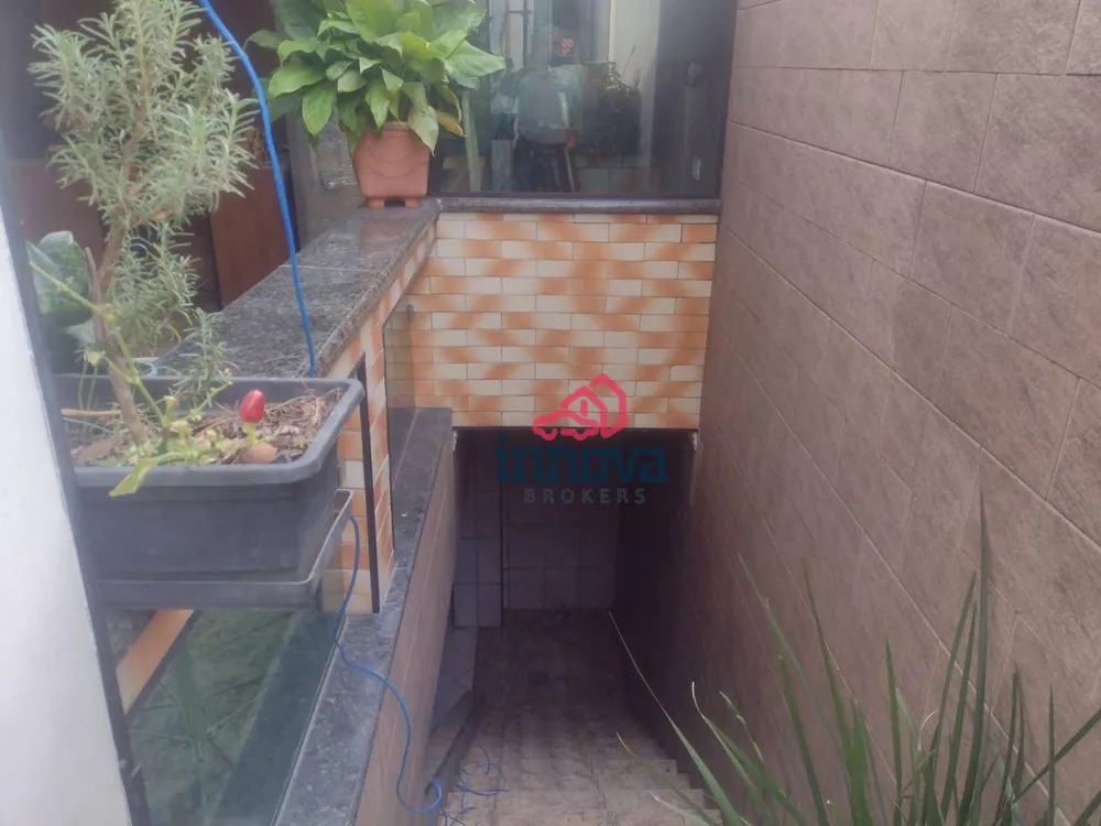 Sobrado, 3 quartos, 239 m² - Foto 3
