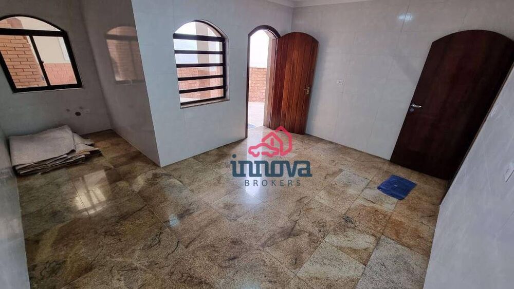 Sobrado, 4 quartos, 219 m² - Foto 3