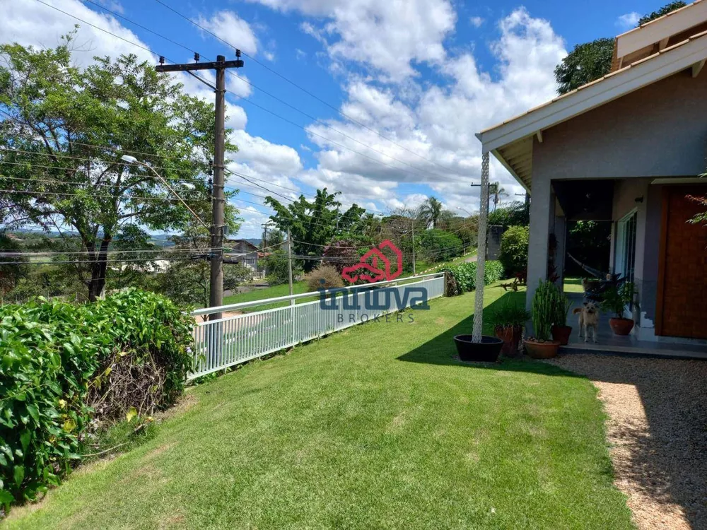 Casa de Condomínio à venda com 3 quartos, 215m² - Foto 9