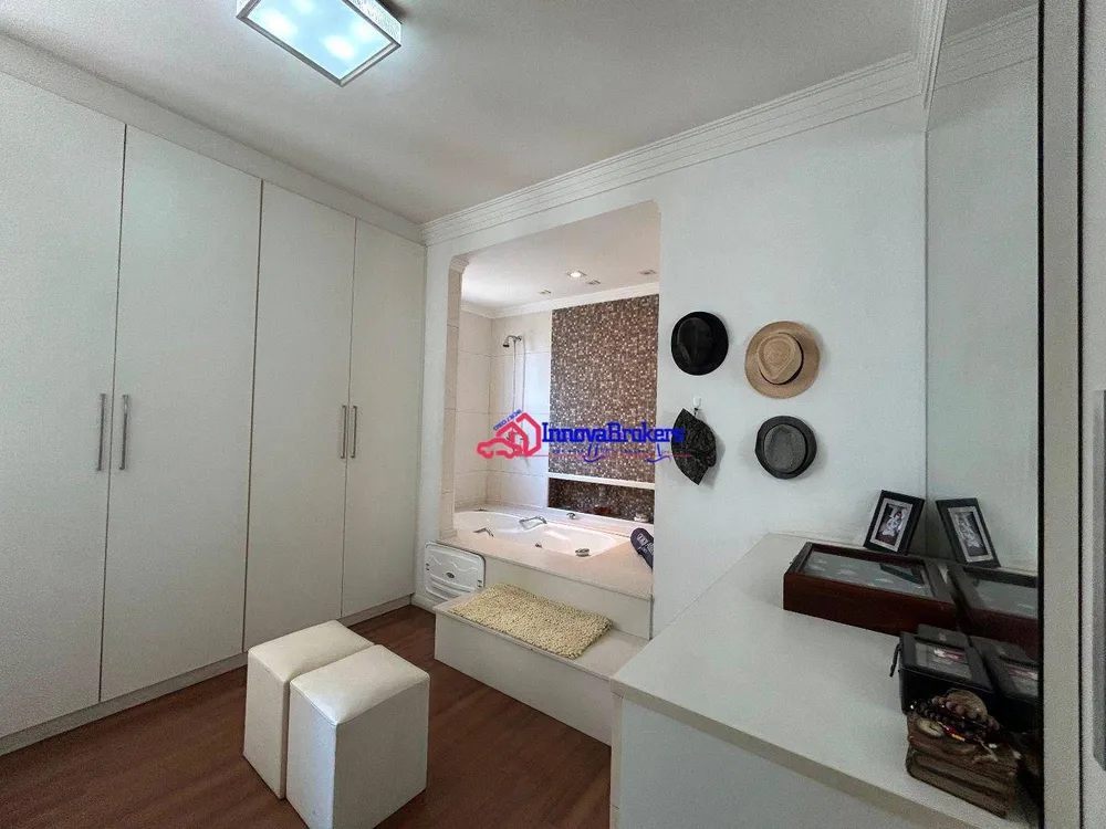 Apartamento, 3 quartos, 140 m² - Foto 11