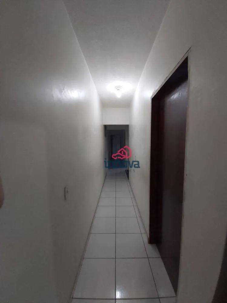 Casa, 5 quartos, 240 m² - Foto 4