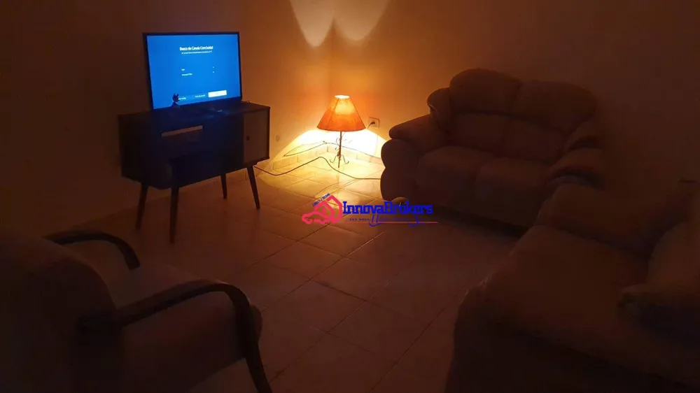 Sítio, 2 quartos, 500 m² - Foto 1
