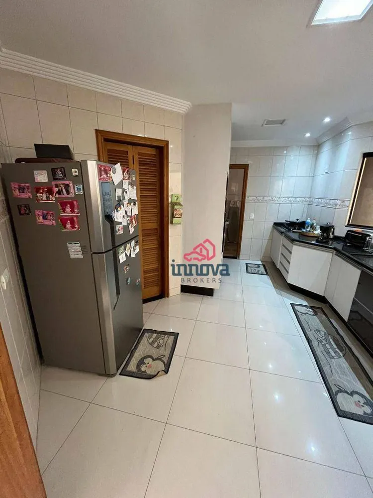 Sobrado, 3 quartos, 270 m² - Foto 5