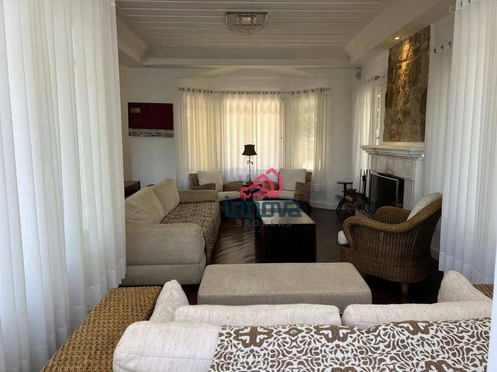 Casa, 4 quartos, 500 m² - Foto 1