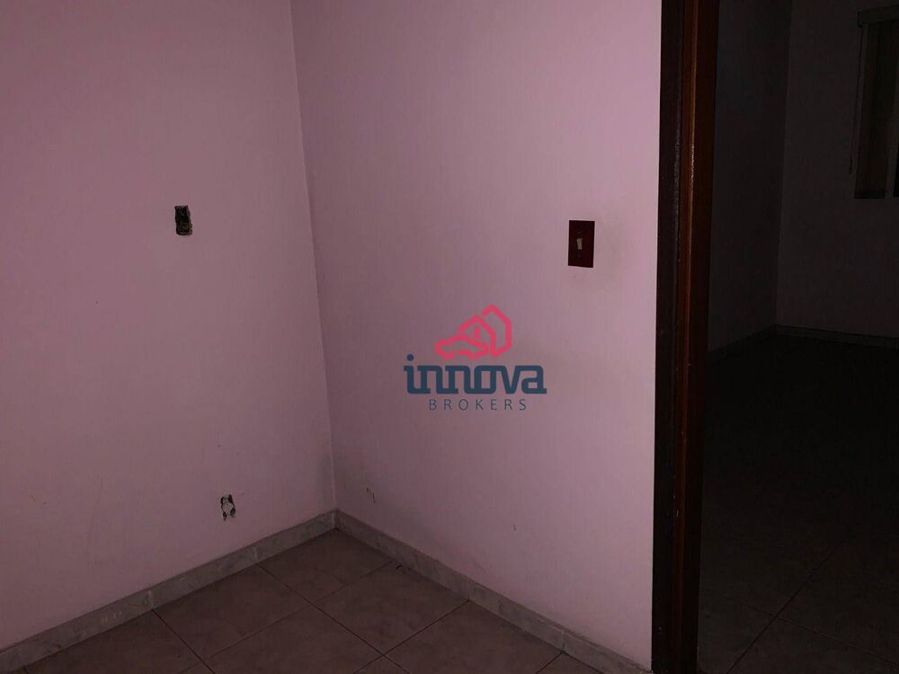Sobrado, 3 quartos, 395 m² - Foto 1