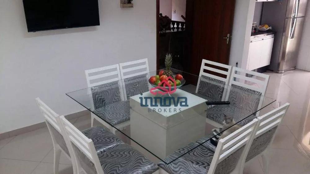 Casa à venda com 4 quartos, 491m² - Foto 2