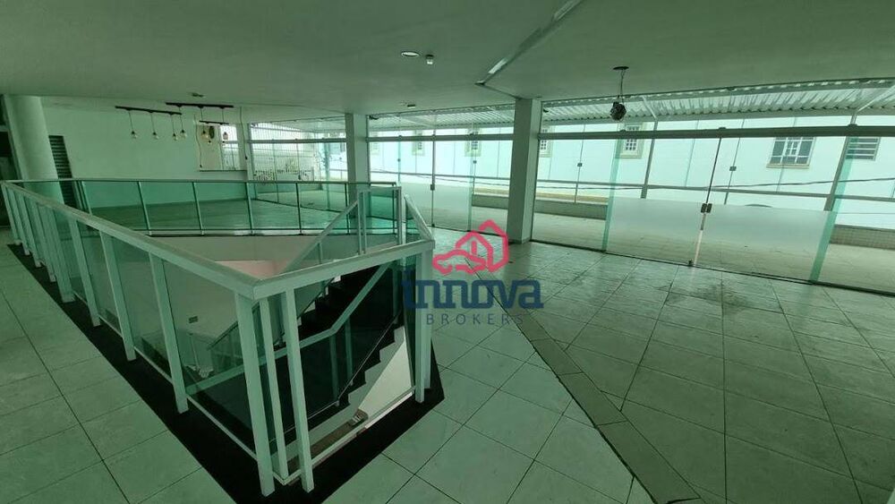 Sala-Conjunto, 200 m² - Foto 1