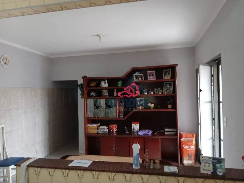 Casa, 2 quartos, 192 m² - Foto 1