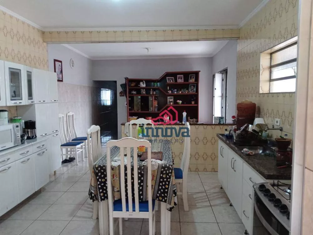 Casa, 2 quartos, 192 m² - Foto 2