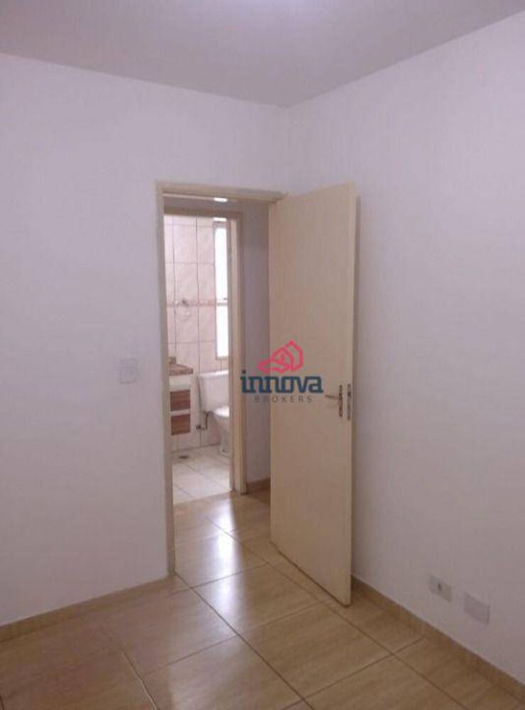 Apartamento à venda com 3 quartos, 70m² - Foto 7