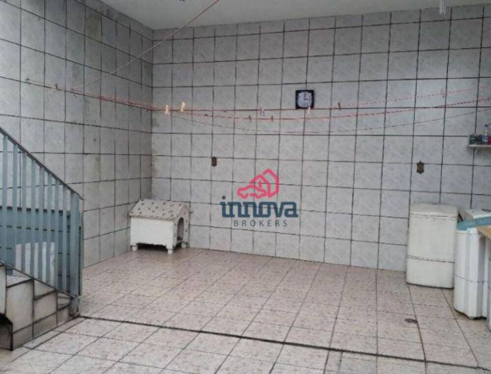 Sobrado, 2 quartos, 244 m² - Foto 1