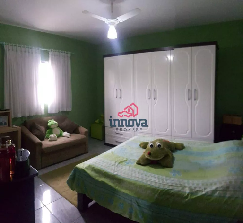 Sobrado à venda com 2 quartos, 179m² - Foto 3