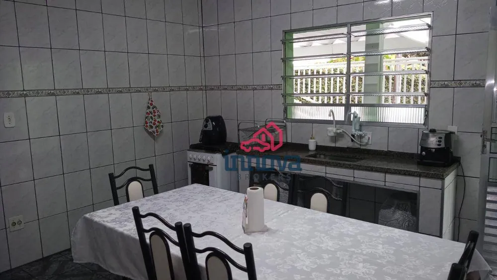 Sobrado, 2 quartos, 179 m² - Foto 1