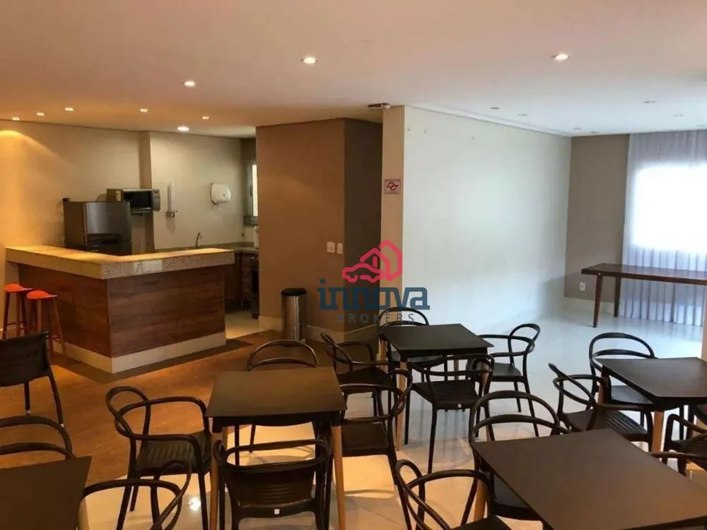 Apartamento à venda com 2 quartos, 62m² - Foto 15