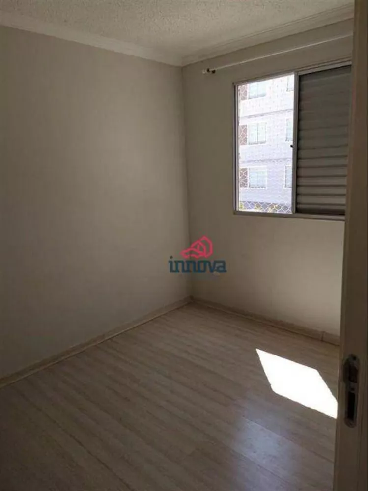 Apartamento à venda com 2 quartos, 42m² - Foto 3