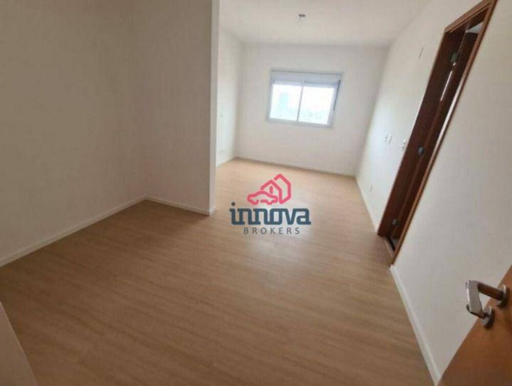 Apartamento à venda com 3 quartos, 138m² - Foto 2