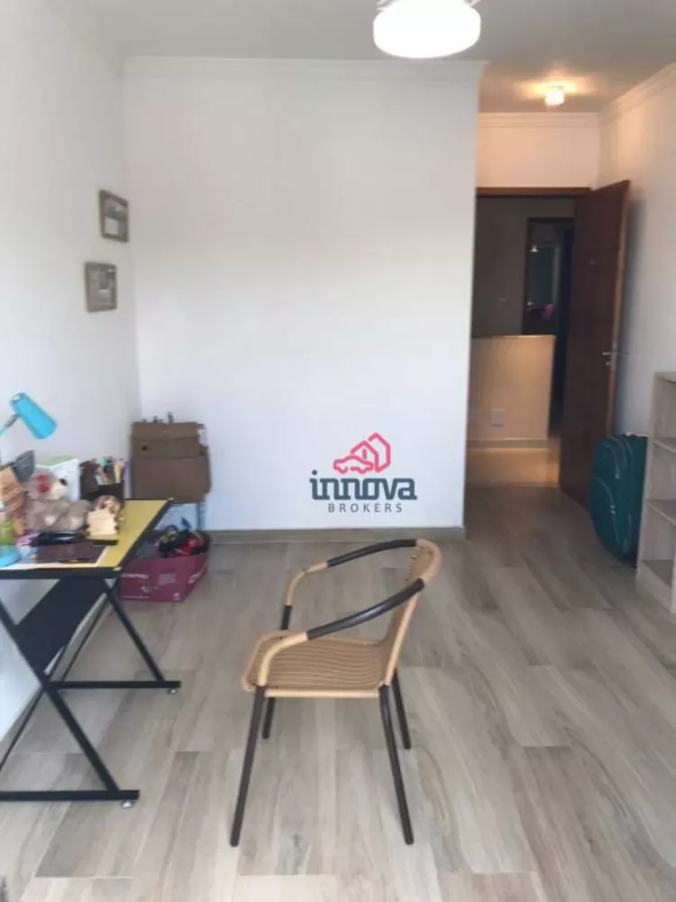 Sobrado à venda com 3 quartos, 224m² - Foto 7