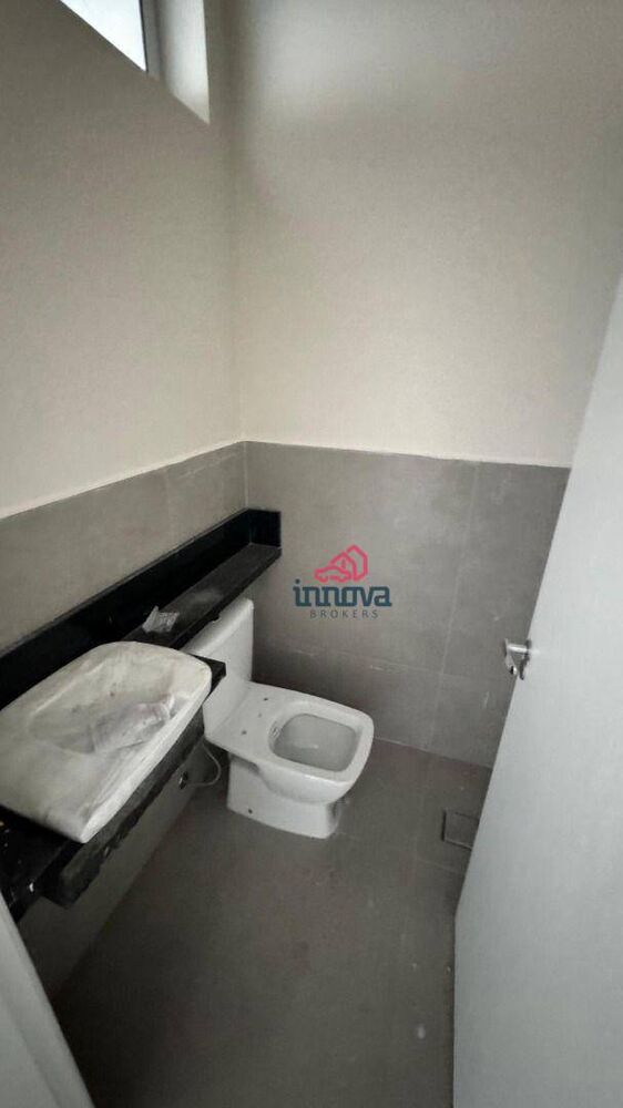 Sobrado, 3 quartos, 250 m² - Foto 2