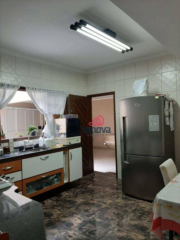 Sobrado, 3 quartos, 192 m² - Foto 10