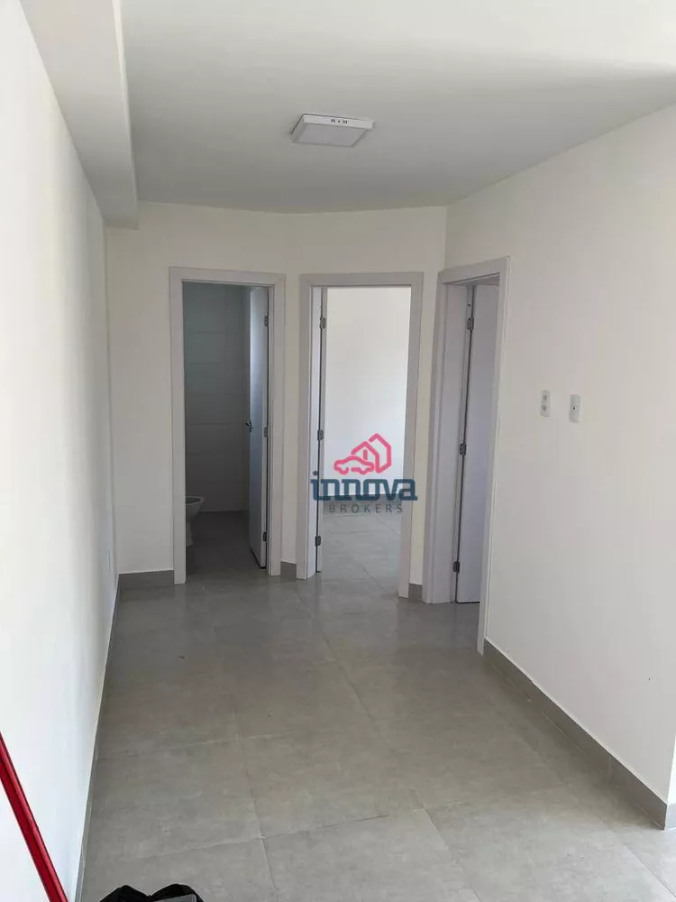 Apartamento à venda com 2 quartos, 40m² - Foto 2