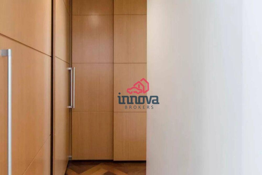Apartamento à venda com 4 quartos, 190m² - Foto 17