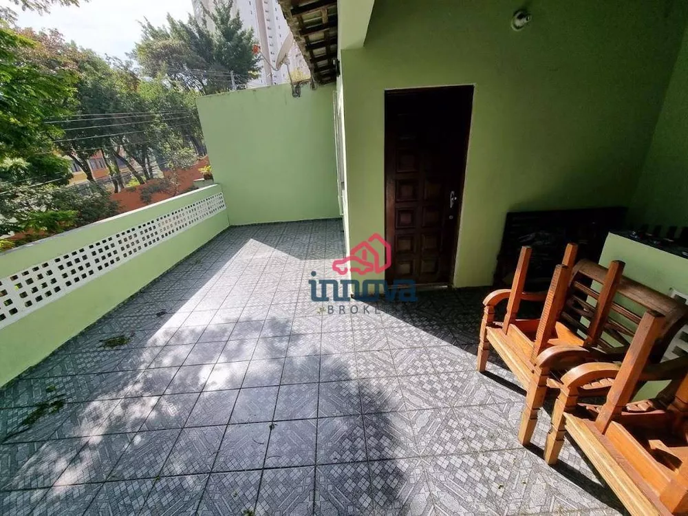 Casa, 3 quartos, 248 m² - Foto 3