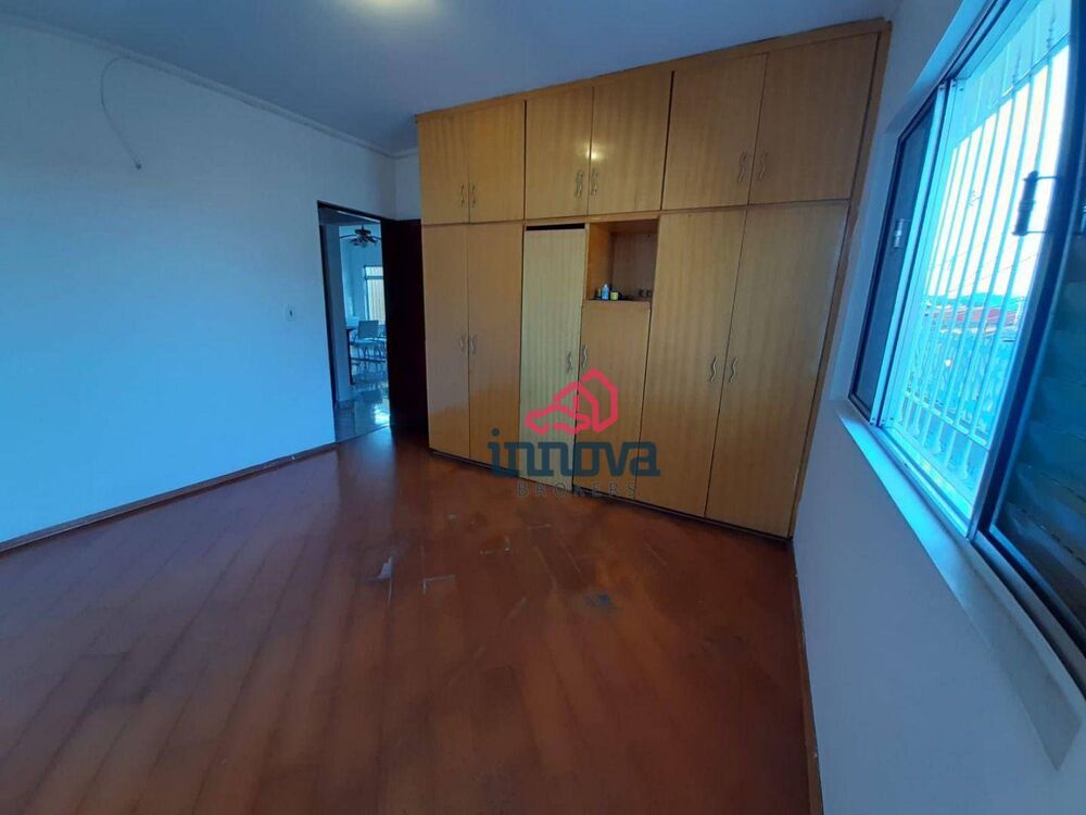 Sobrado, 3 quartos, 270 m² - Foto 11