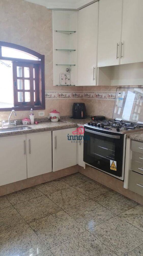 Sobrado, 3 quartos, 160 m² - Foto 4