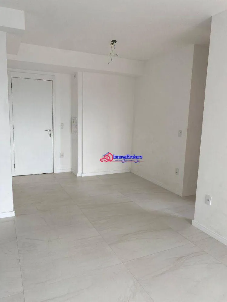 Apartamento, 2 quartos, 68 m² - Foto 6