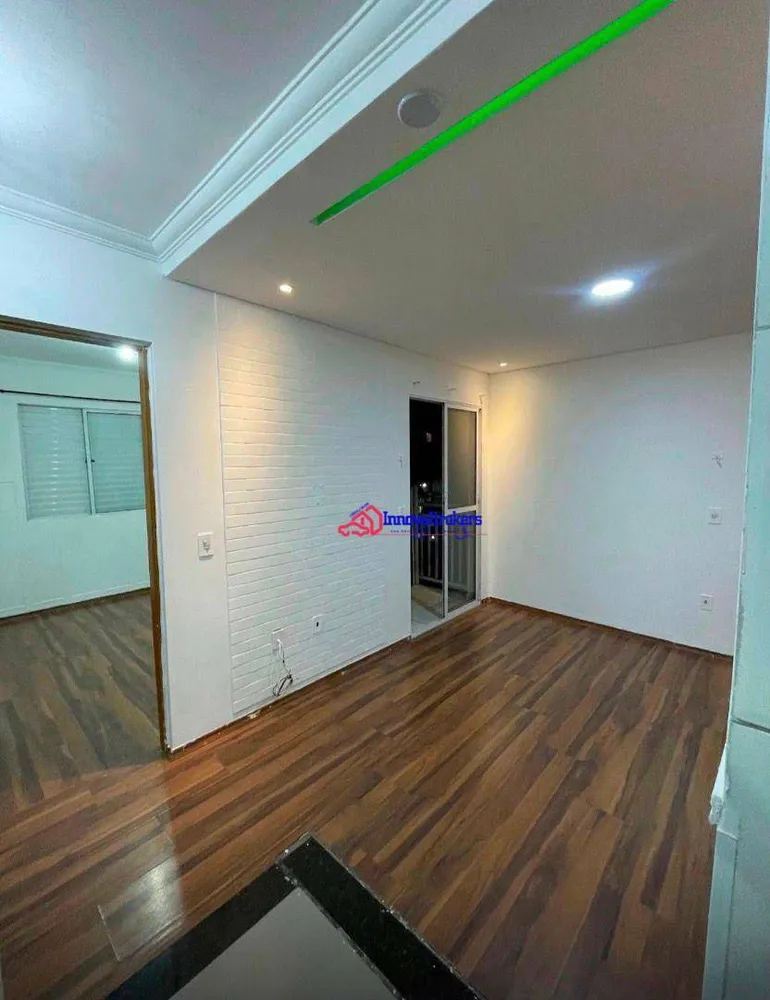 Apartamento, 2 quartos, 43 m² - Foto 2