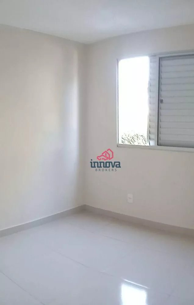 Apartamento à venda com 2 quartos, 41m² - Foto 2