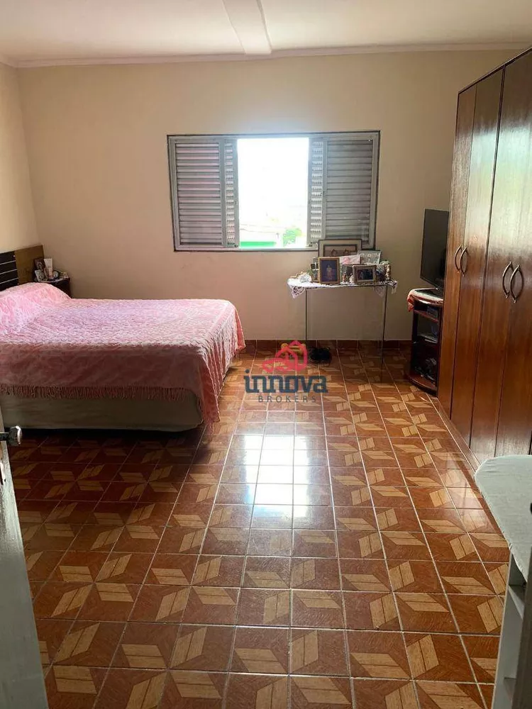 Sobrado, 2 quartos, 199 m² - Foto 9