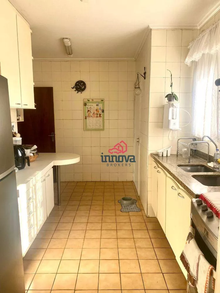 Apartamento à venda com 2 quartos, 101m² - Foto 4