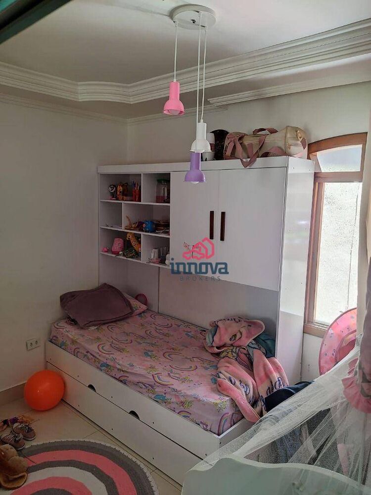Casa à venda com 2 quartos, 328m² - Foto 5