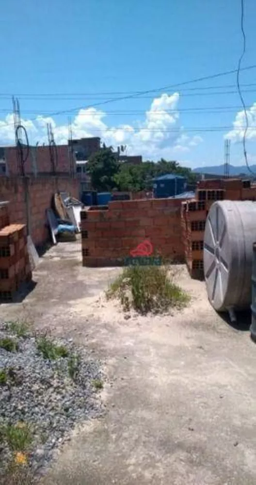 Casa, 4 quartos, 250 m² - Foto 1