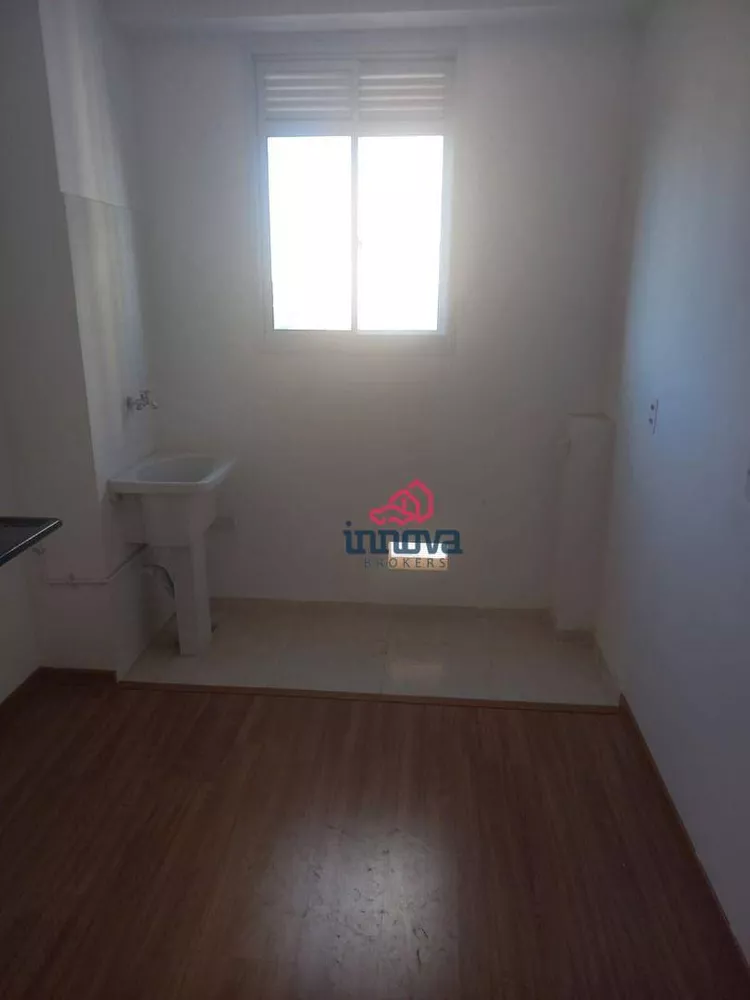 Apartamento à venda com 2 quartos, 37m² - Foto 4