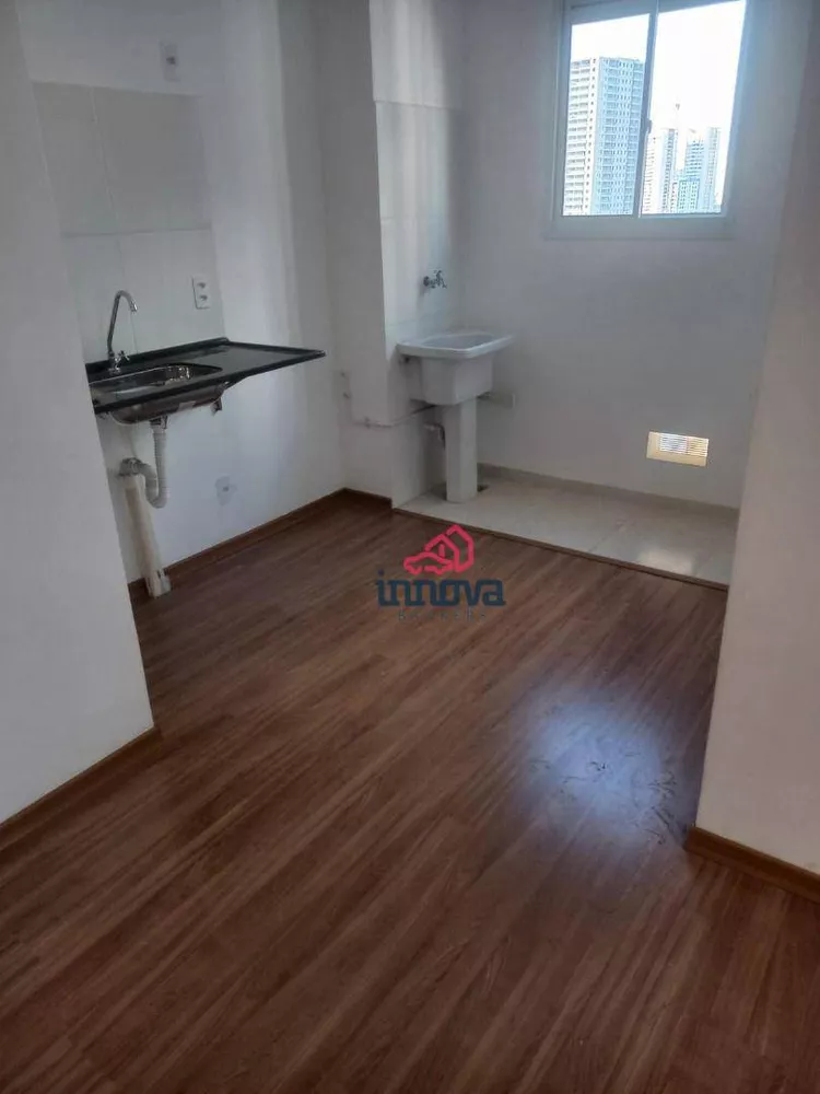 Apartamento à venda com 2 quartos, 37m² - Foto 3