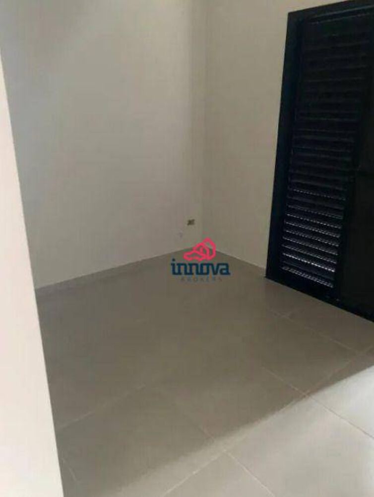 Casa à venda com 3 quartos, 170m² - Foto 12
