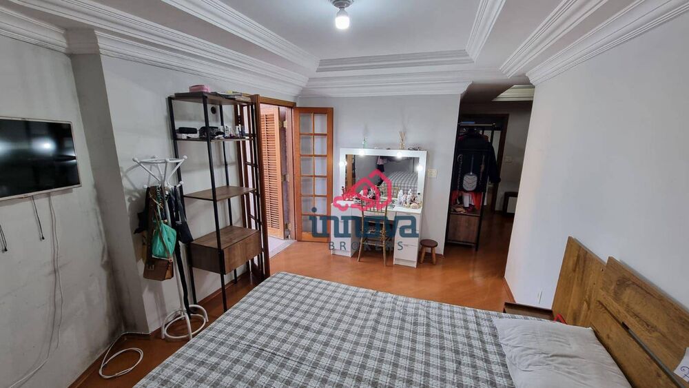 Sobrado, 3 quartos, 236 m² - Foto 8