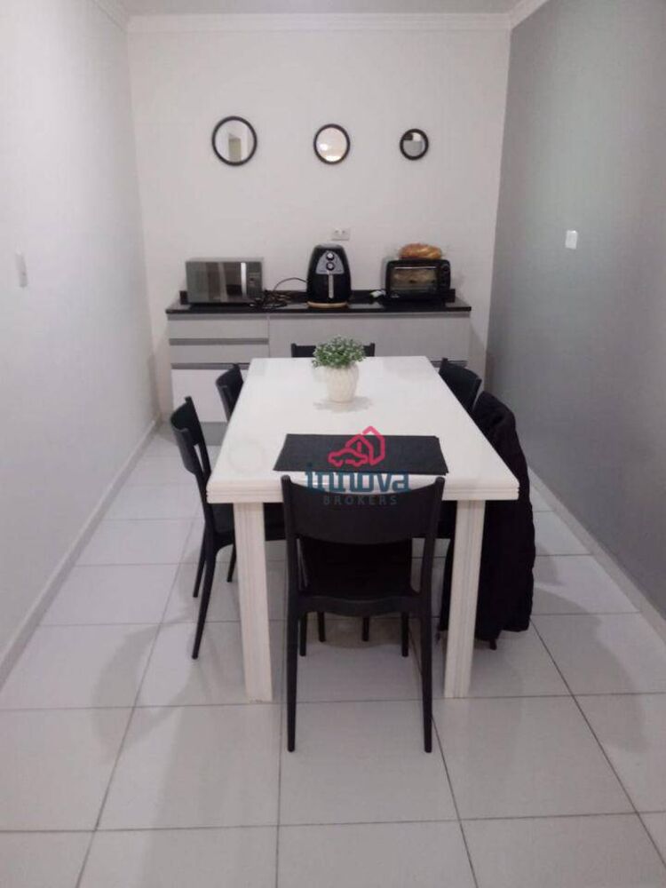 Casa, 3 quartos, 198 m² - Foto 2