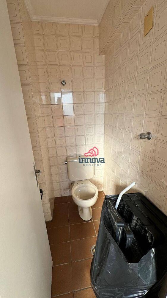 Apartamento para alugar com 2 quartos, 75m² - Foto 2