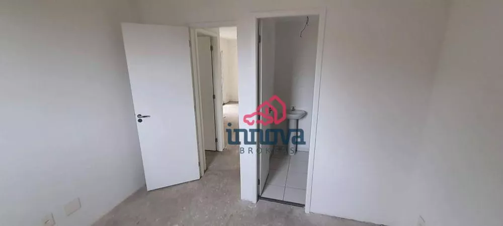 Apartamento à venda com 2 quartos, 55m² - Foto 2