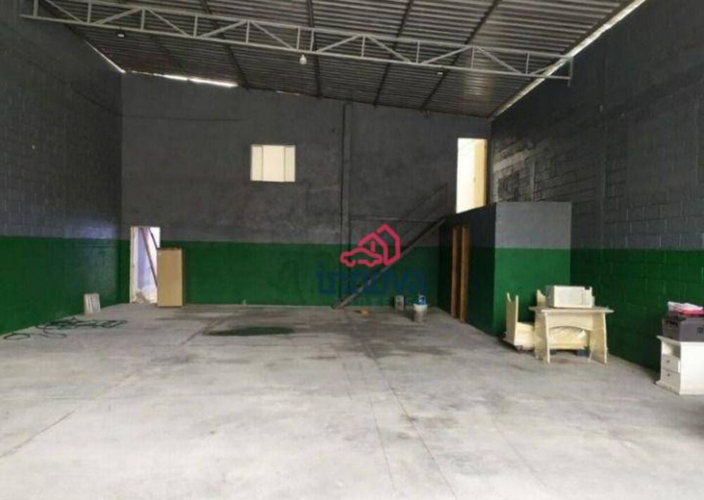Depósito-Galpão, 257 m² - Foto 1